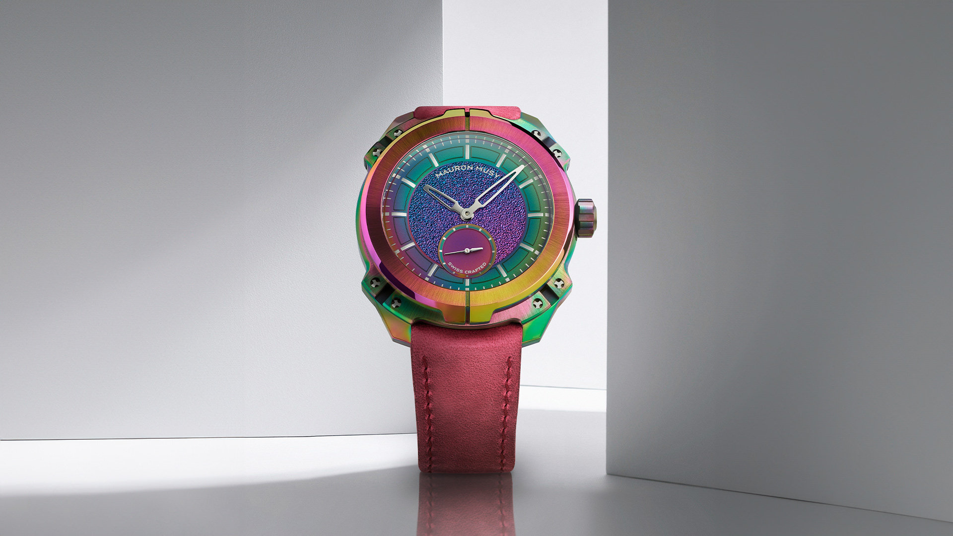 NEW<br>MU06-921 Mayura<br><br>UNE fusion<br> entre ingénierie<br>et esthétique
