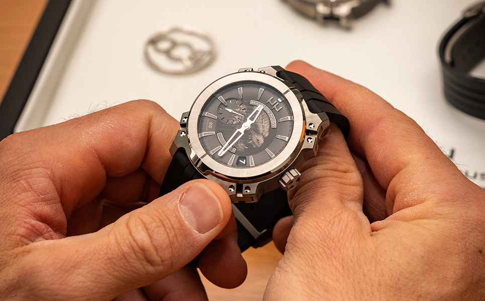 Mauron Musy - Un capitaine, un 1000ᵉ match, un garde-temps