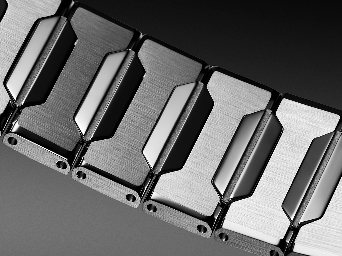 Mauron Musy - The First Integrated Bracelet